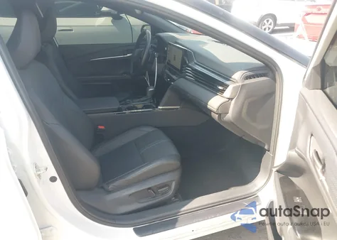 2025 Toyota Camry Xse from USA, damaged, VIN 4T1DAACKXSU060327